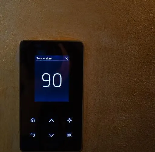 Lavric * Nova Vas (Bloke)